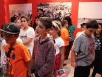 AOW-Exhibition-School-Group-Visits-100
