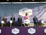 Glendale-Mayor-Paula-Devine-and-City-Councilmembers-at-Armenian-American-Museum-Groundbreaking-Ceremony
